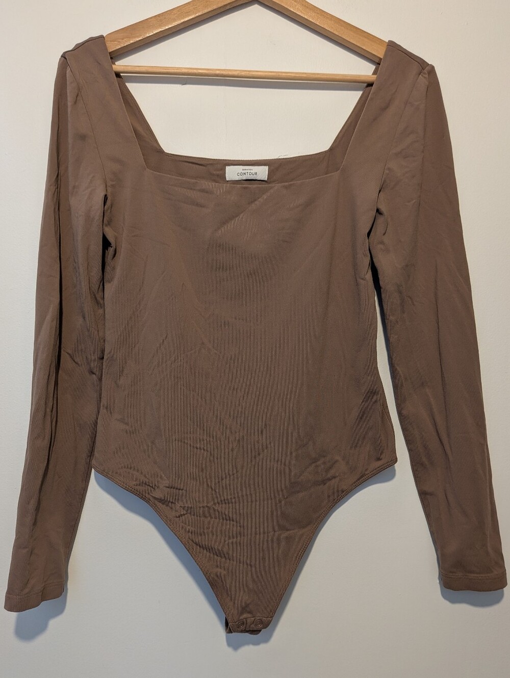 Babaton Aritzia Contour Squareneck Long Sleeve Bodysuit Taupe Brown L
